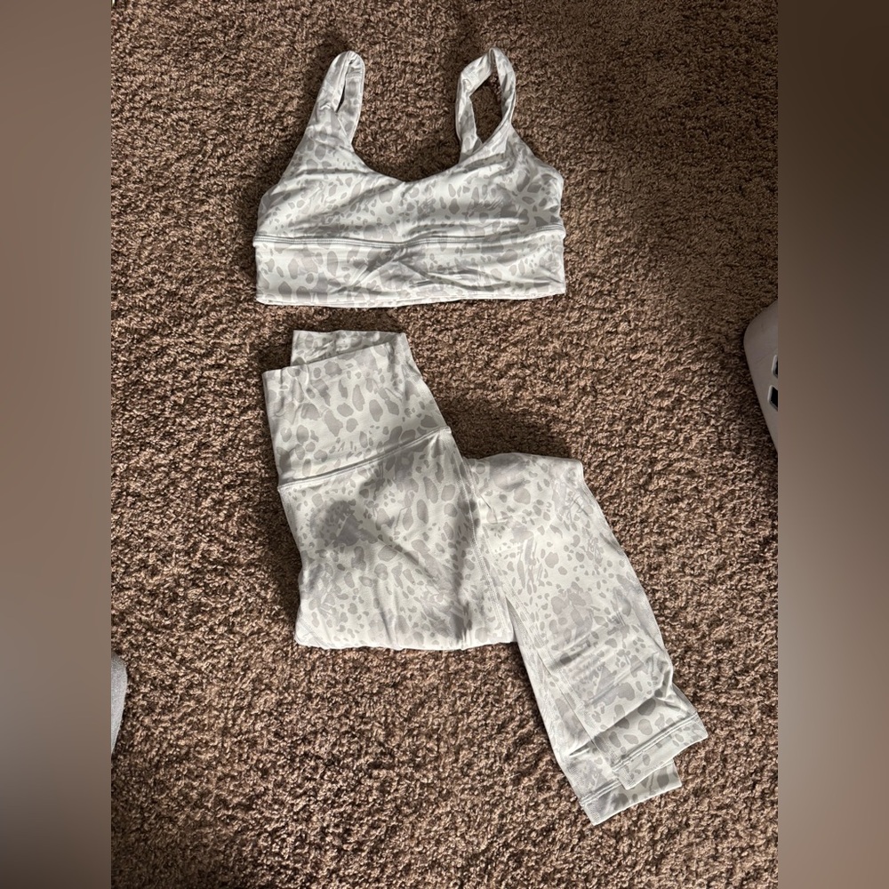 NWOT lululemon workout set